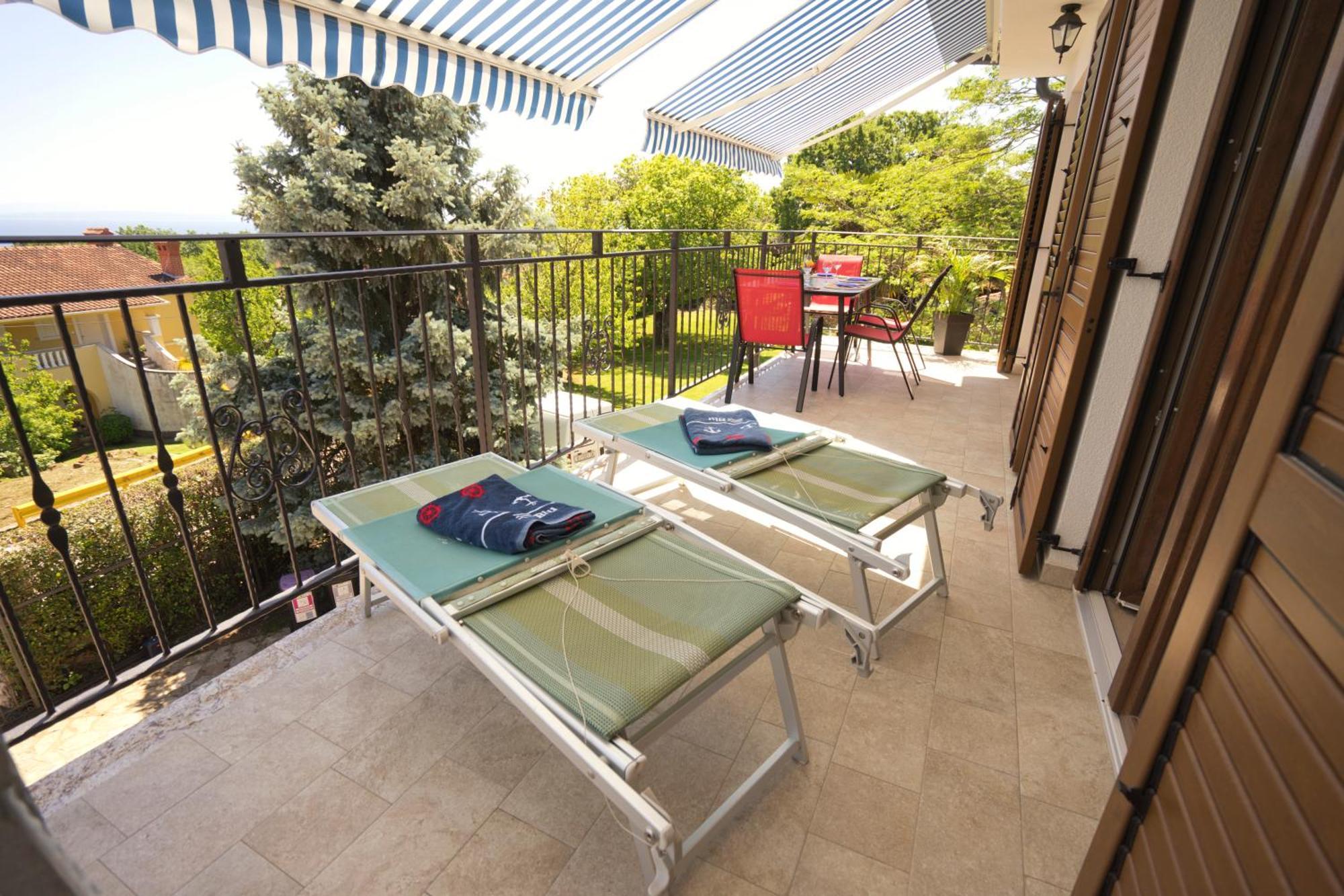Riviera Blue Apartments With Seaview, Private Whirlpools And Parking Near Opatija Opric Buitenkant foto
